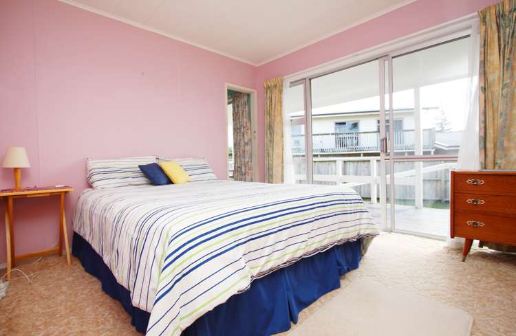 109 Charleston Avenue Whangamata_9