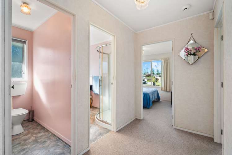 2 Rakatau Place Ruakaka_18