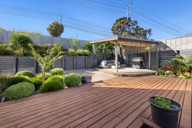 70 Waldorf Crescent Orewa_13