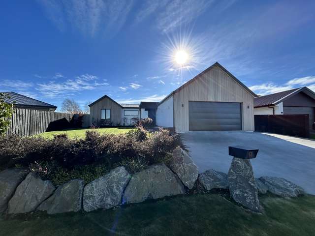 9 Redhaven Rise Netherby_3