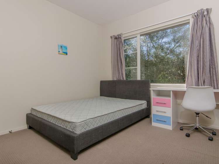 5 Miromiro Street Greenhithe_12