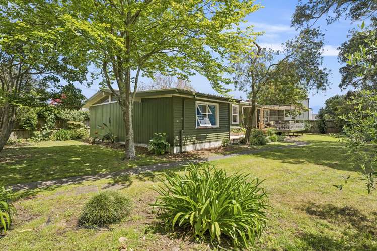 54 Taylor Road Mangere Bridge_3