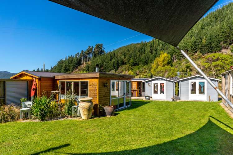 23 Te Tio Terrace Port Underwood_17