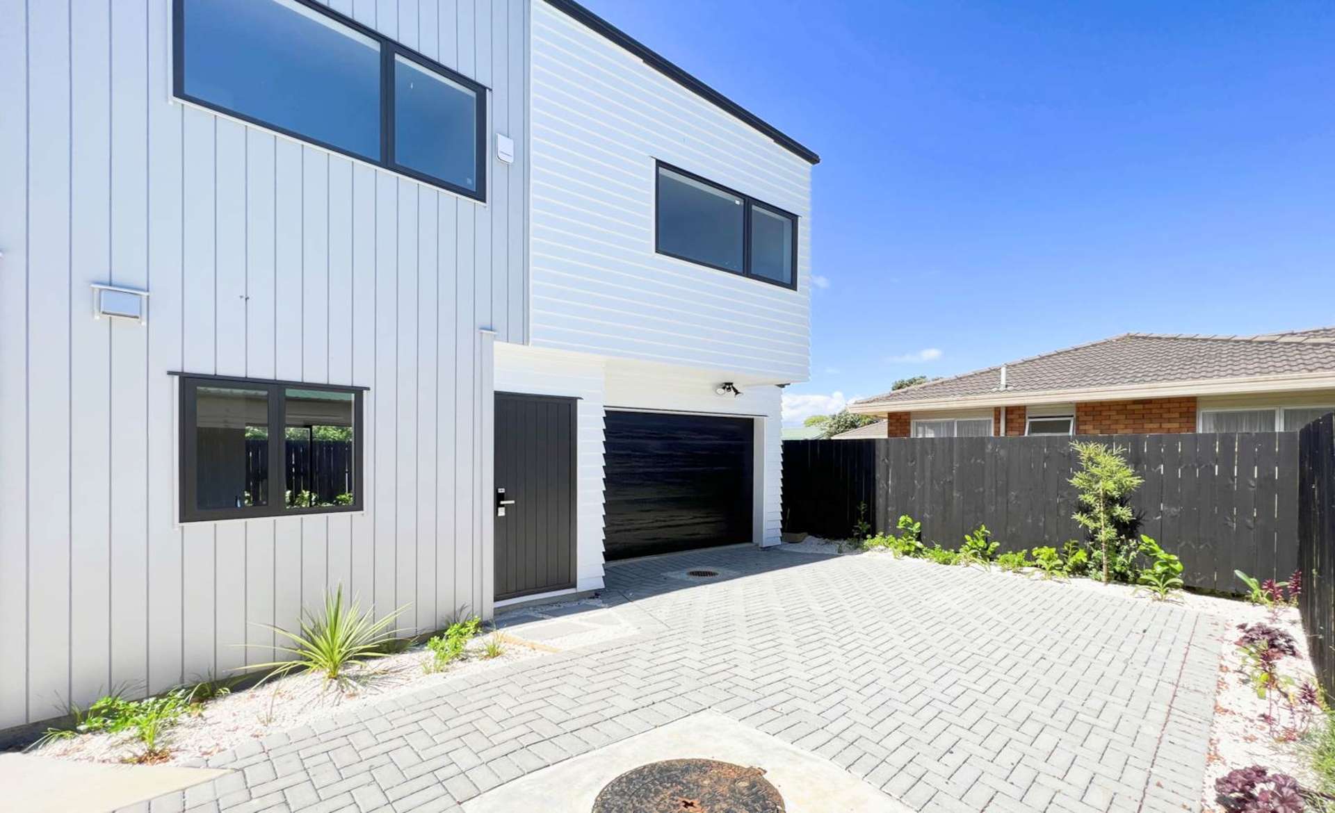 13E Von Sturmer Street Mangere East_0