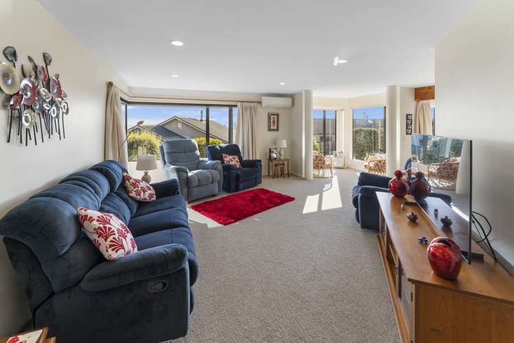 44 Olympus Way Richmond_2