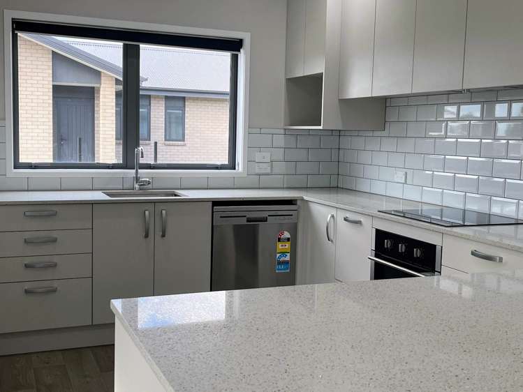 240D Victoria Street West Pukekohe_1