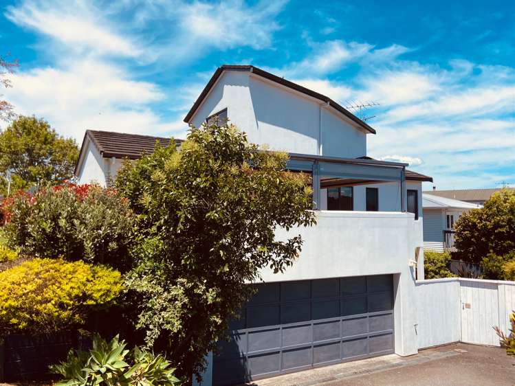 64 Lyons Avenue Murrays Bay_17