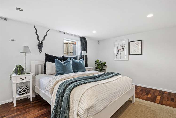 1/37 Onewa Road Northcote_13