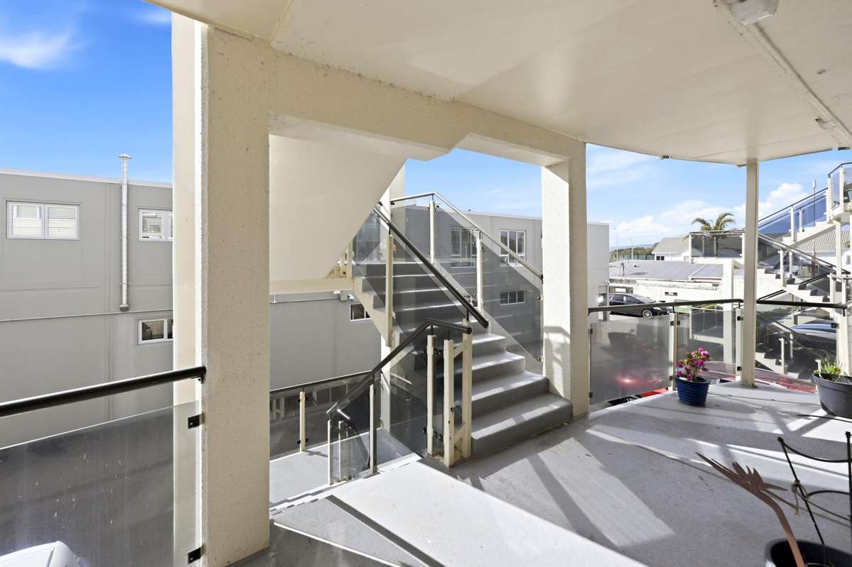 5/1102 Fenton Street_1