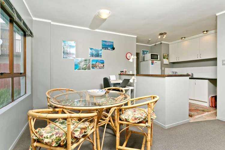 6 Burns Avenue Takapuna_14