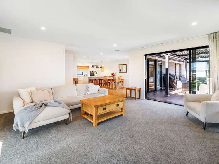 8 Whitehorn Drive Lincoln_12