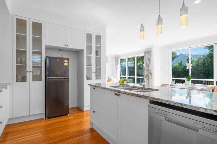 14A Hauraki Crescent Pinehill_8