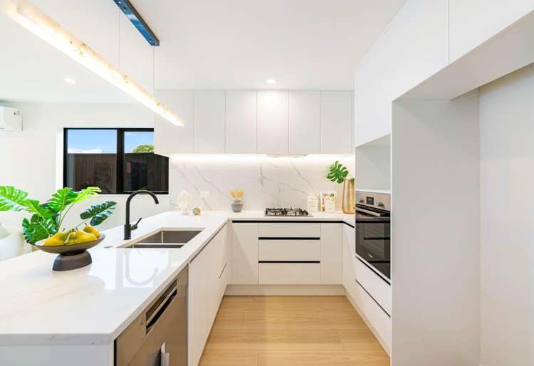 31B Kurnell Drive Botany Downs_3