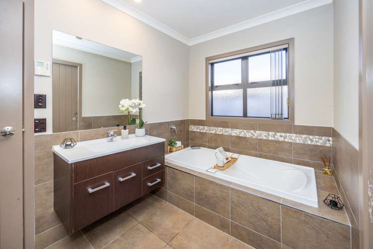 4 Tarrango Way Rototuna_14