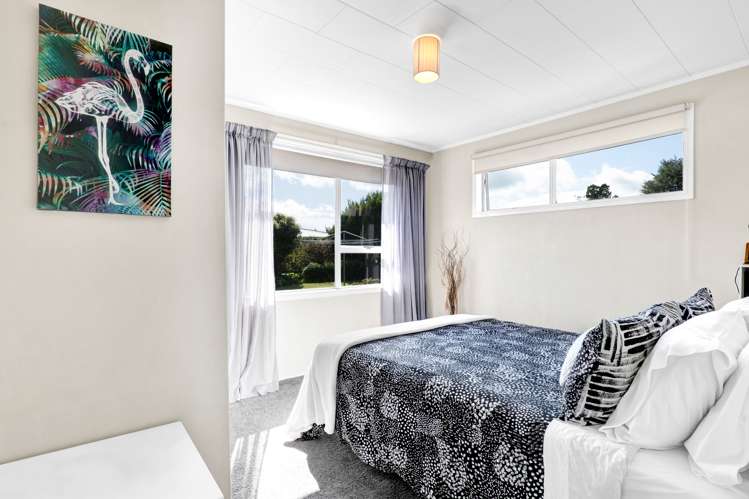 15 Leon Place Waitara_9