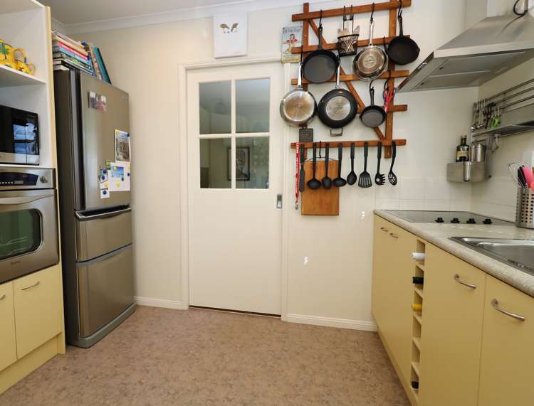 18a Fisher Place Carterton_9