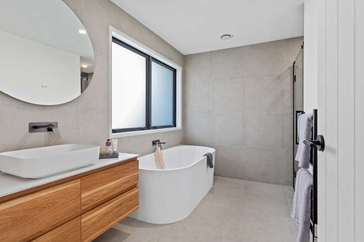 11 Holcombrooke Lane Welcome Bay_22