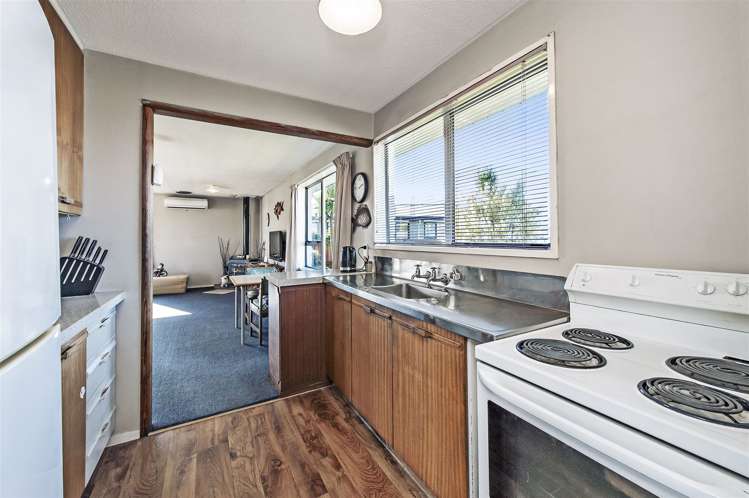 13 Meon Street Aranui_5