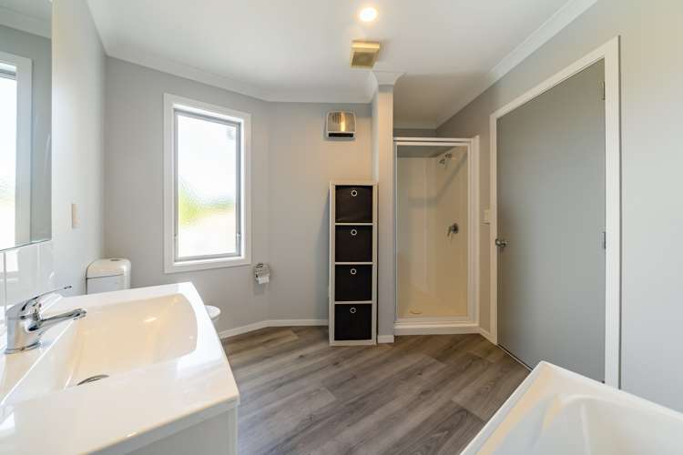 103 Te Puia Drive Aotea_21