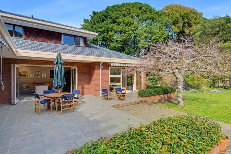 10 Karaka Grove Waikanae_16