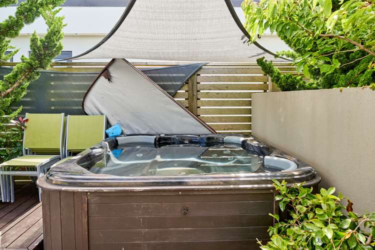 27 Mo Street Camborne_25