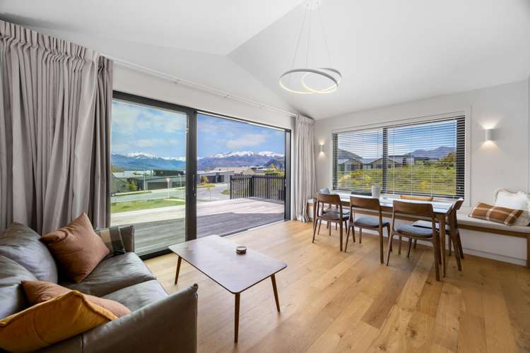 4 Dry Fly Avenue Wanaka_11