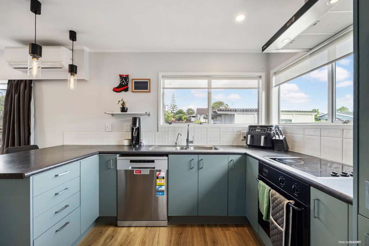 2/360 Bucklands Beach Road_3