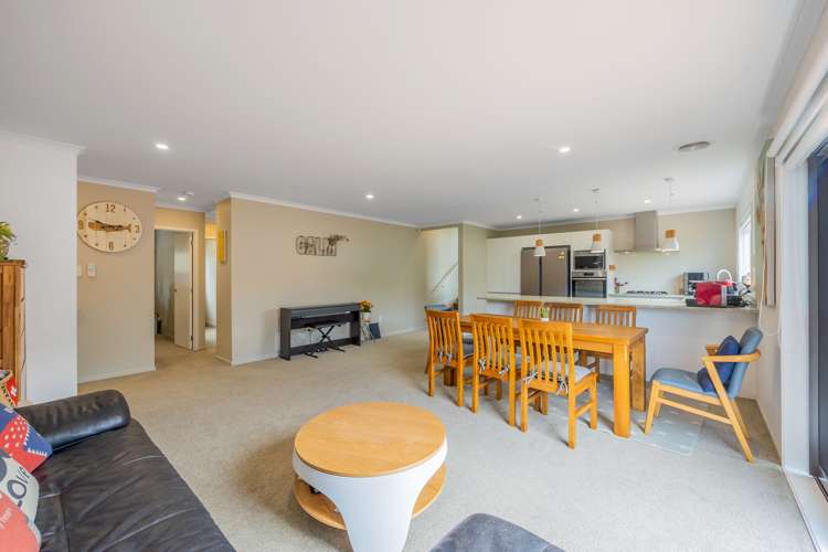 7 Pioneer Rise Silverdale_12