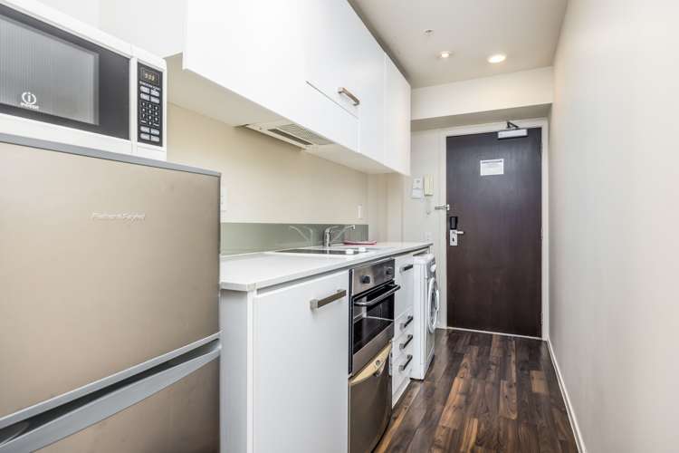 1422/10 Waterloo Quadrant Auckland Central_8