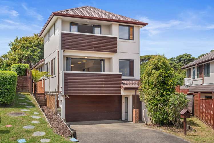 28 Greenbough Lane_0