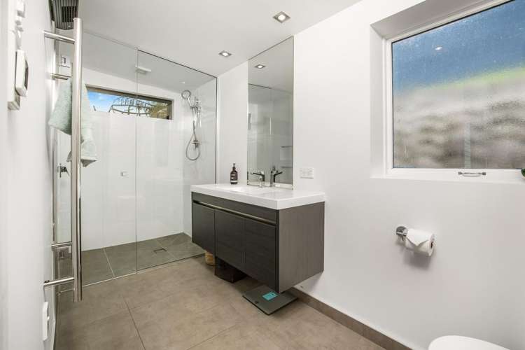 1 Everton Road Andersons Bay_14