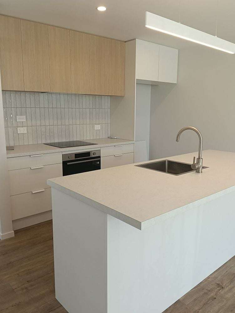 8/24 Dampier Street Woolston_8