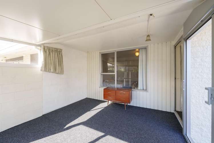 2/12 Bayswater Crescent Bromley_9