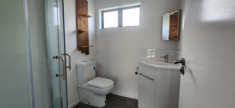 13A Tui Road Western Heights_8