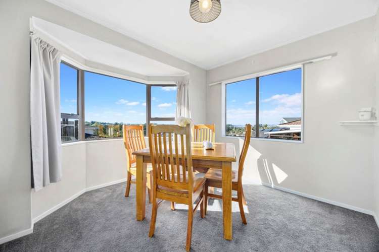 1/21 White Heron Drive Massey_4