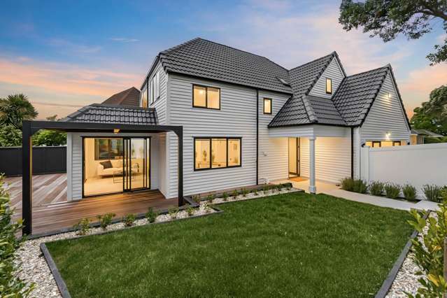 Fully renovated. Steps to bays. Vendor says SELL!!