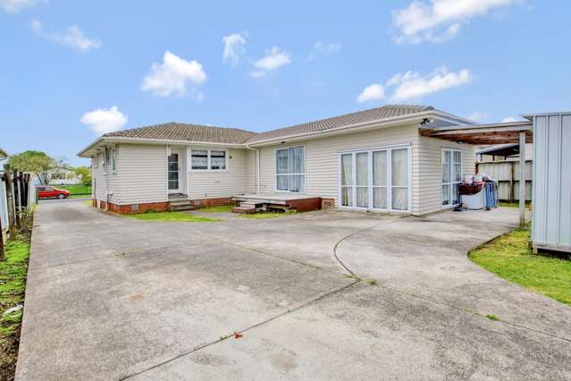 12 Comet Crescent Mangere_1