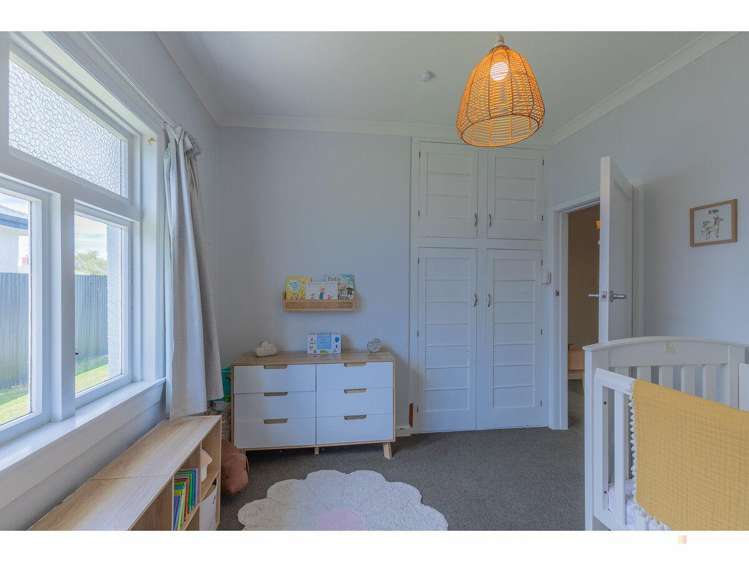 19 Raymond Street West End_9