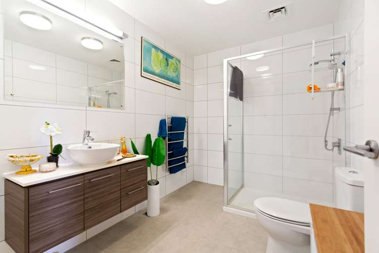 86 Landmark Terrace Orewa_10