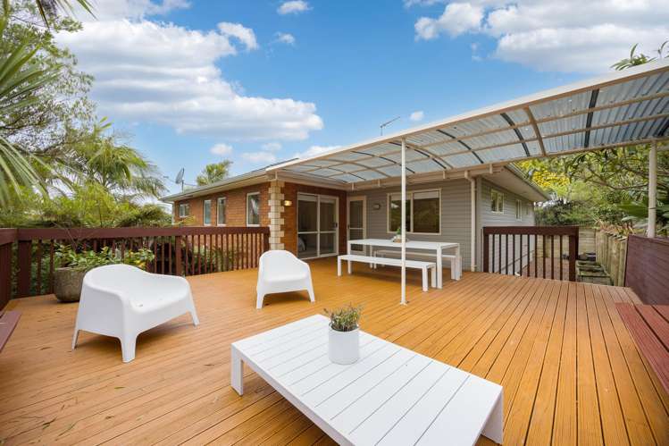 54 Leafield Crescent Henderson_20