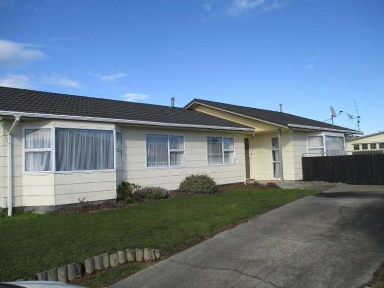 63 Rhodes Drive_0