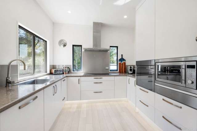 6a Tallington Crescent Torbay_3