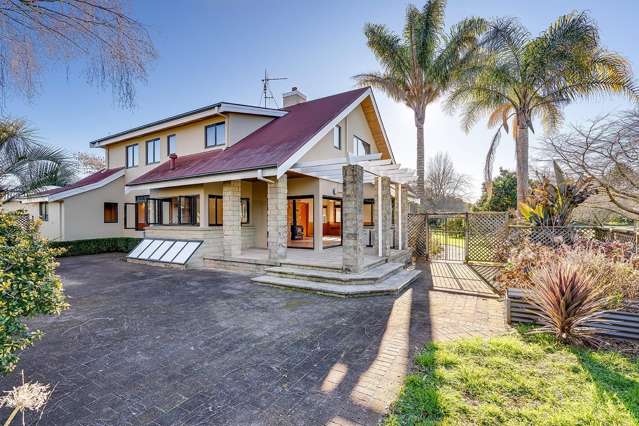 3642 Cambridge Road 11373_1