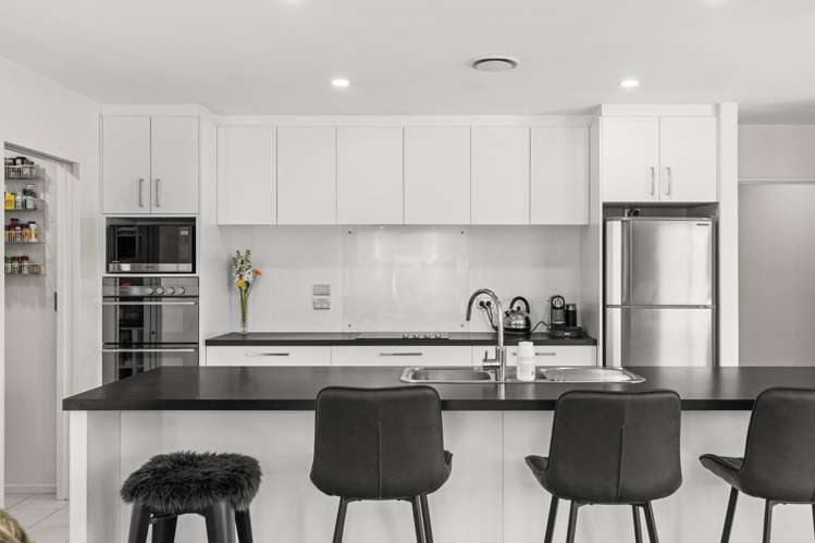 1 Eliza Place Aidanfield_2