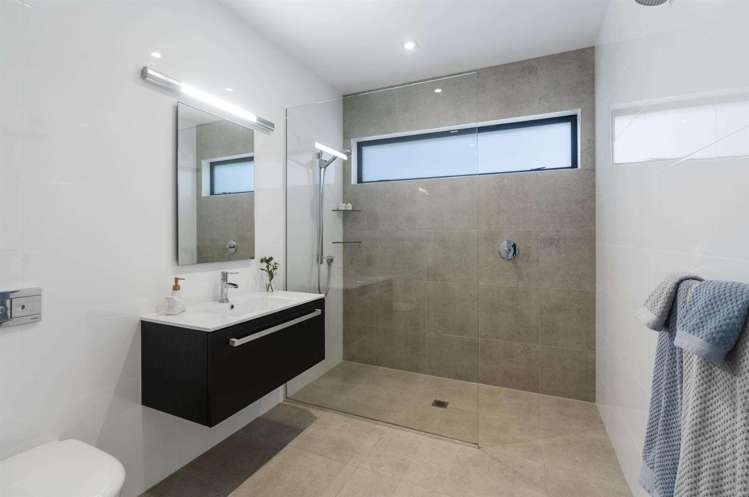 70 Taumata Road Big Omaha_23