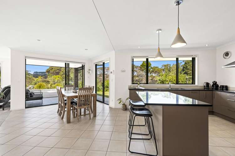 15 East Street Mahurangi East_4