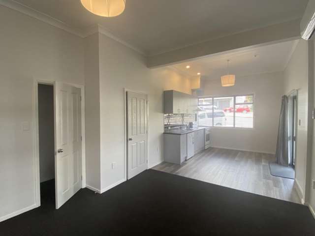 1/21 Broadway 10728_3