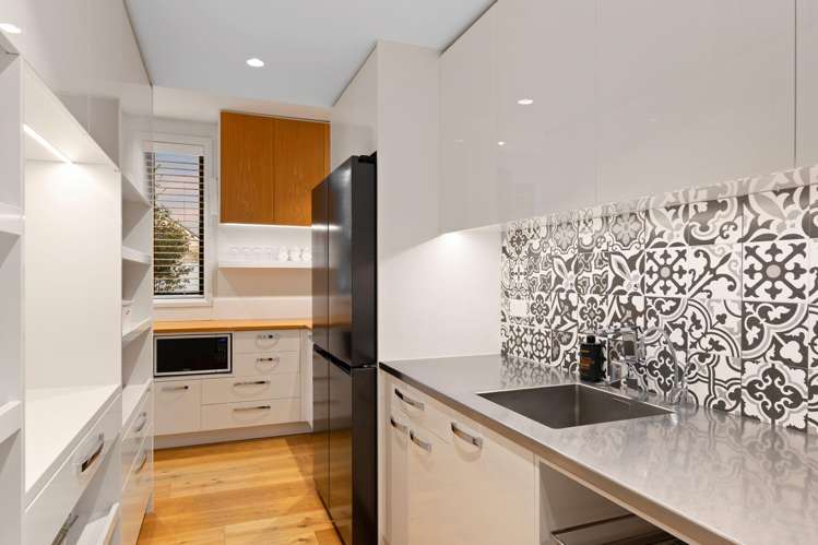 21 Bluestone Drive Waitikiri_9