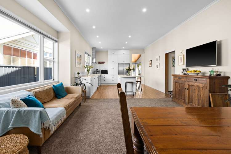 54 Nelson Crescent Napier South_6