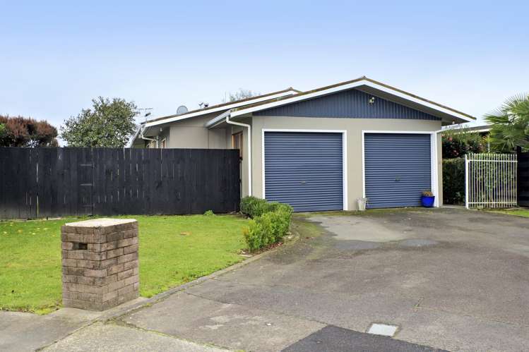 13 Kirkcaldy Place Flaxmere_11